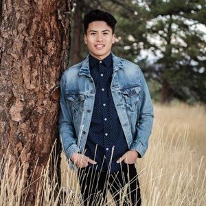 Meet your Posher, Christian